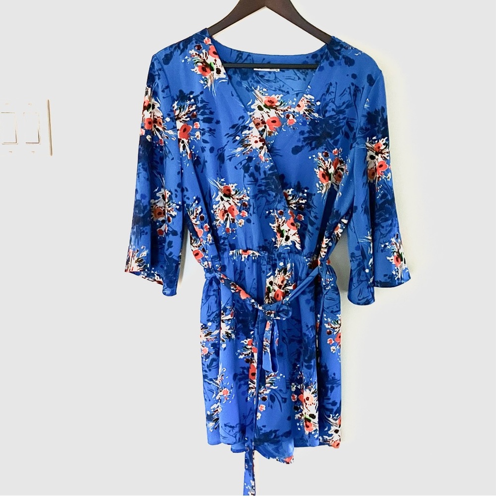 Dex Blue Floral Women's Romper large